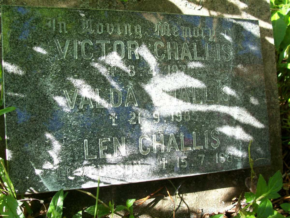 CHALLIS Victor -1970 &amp; Valda -1985 :: CHALLIS Len -1984