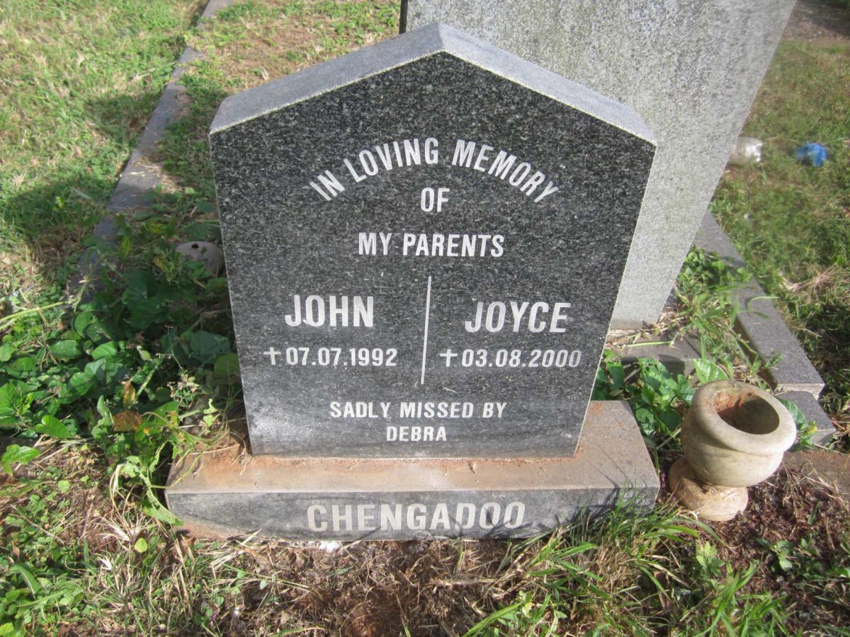 CHENGADOO John -1992 &amp; Joyce -2000