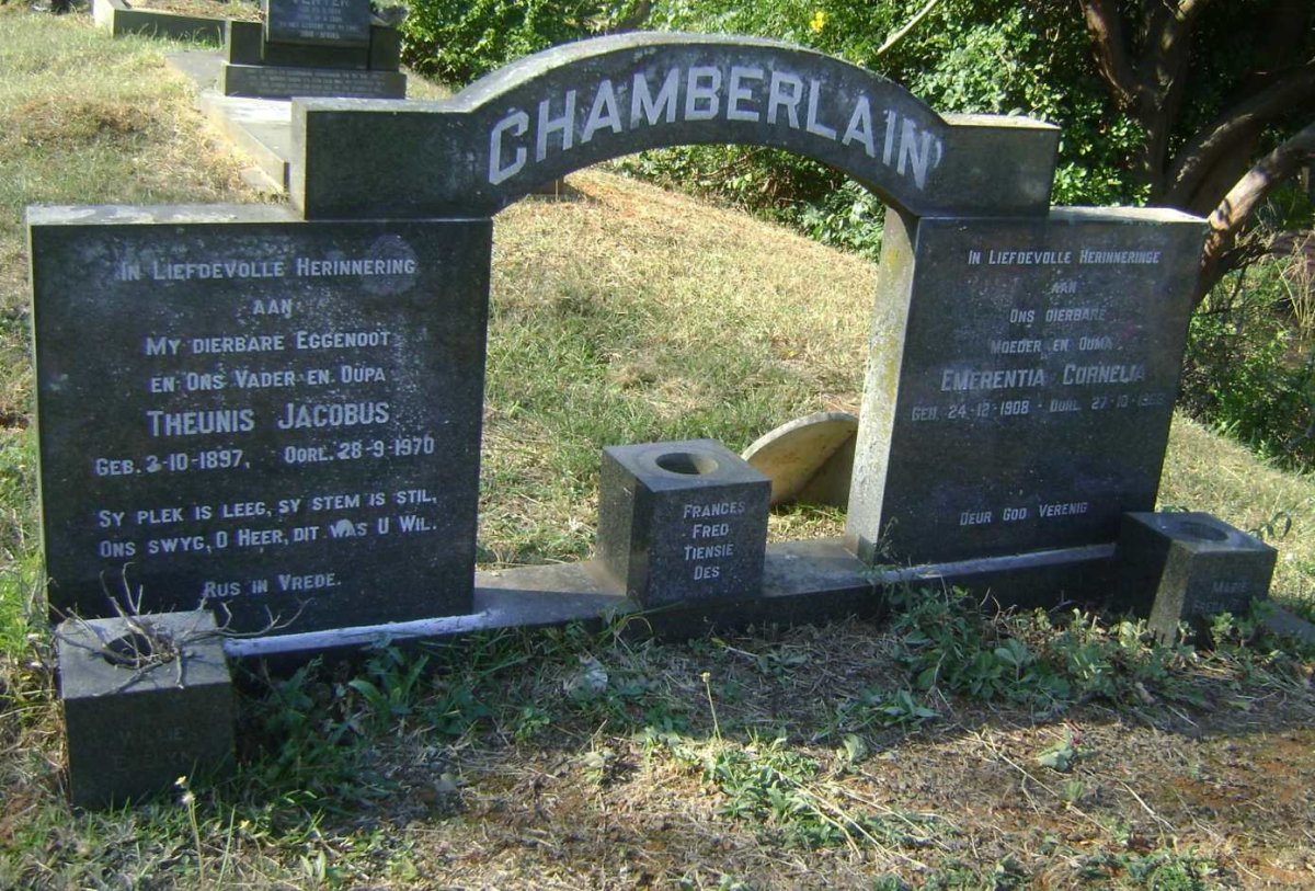CHAMBERLAIN Theunis Jacobus 1897-1970 &amp; Emerentia Cornelia 1908-1988