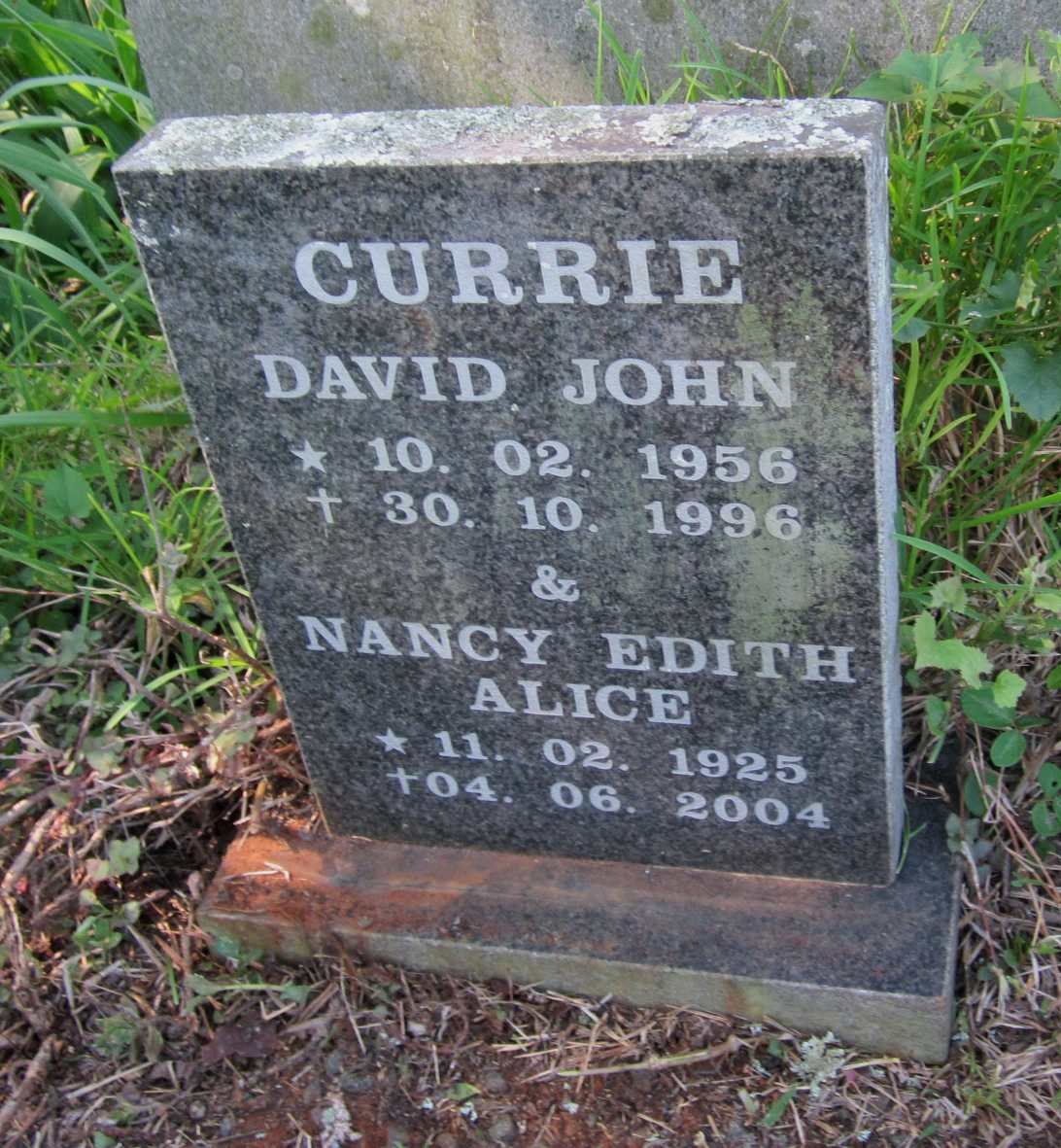 CURRIE Nancy Edith Alice 1925-2004 :: CURRIE David John 1956-1996