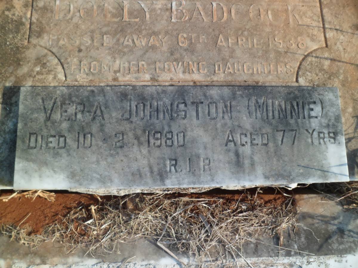 CONNOR John -1925 :: CAMERON Minnie Margaret -1957 :: BADCOCK Dolly -1938 :: JOHNSTON Vera -1980