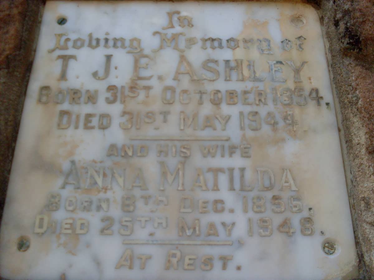 ASHLEY T.J.E. 1854-1944 &amp; Anna Matilda 1856-1948