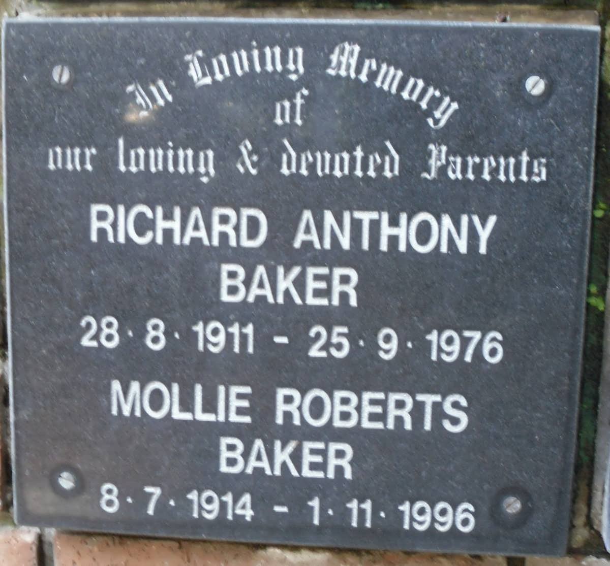 BAKER Richard Anthony 1911-1976 &amp; Mollie Roberts 1914-1996