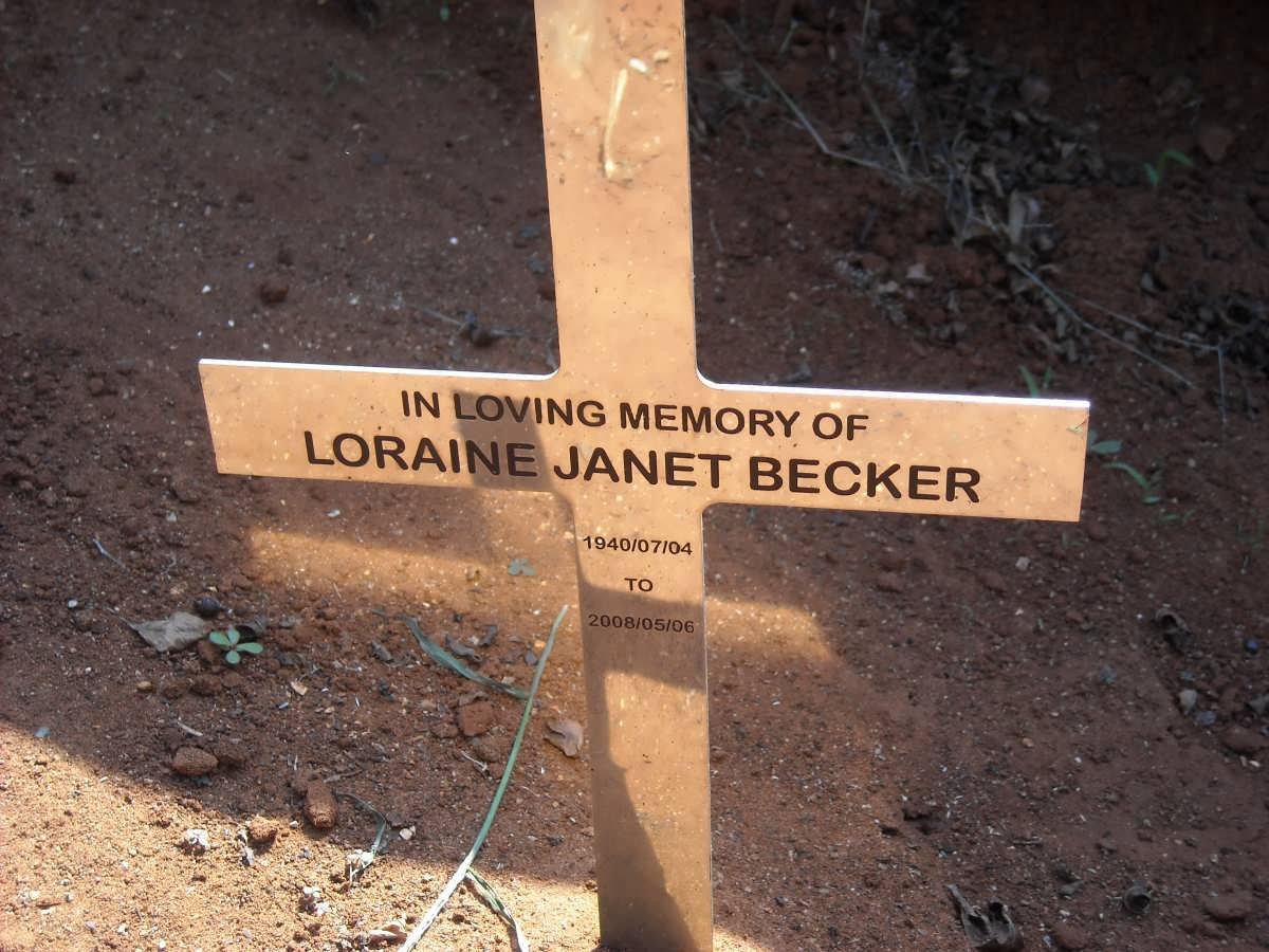 BECKER Loraine Janet 1940-2008