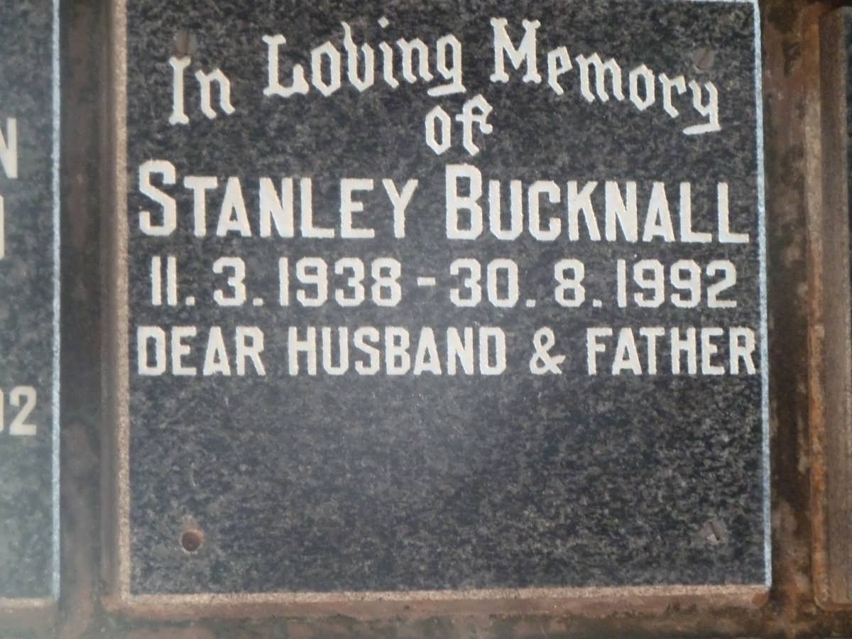 BUCKNALL Stanley 1938-1992