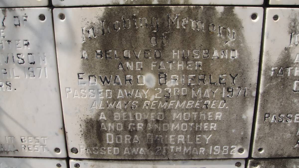 BRIERLEY Edward -1971 &amp; Dora -1982