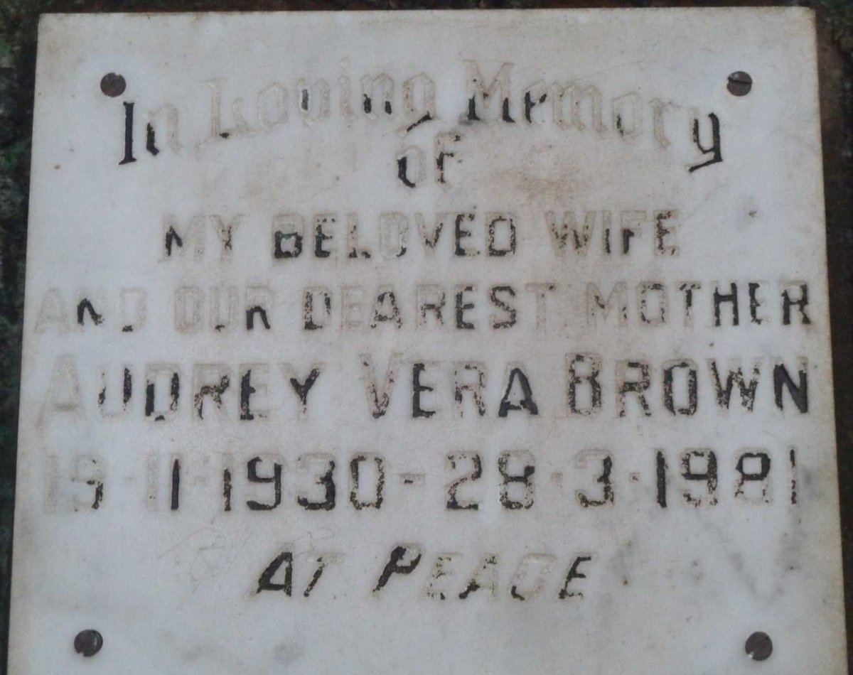 BROWN Audrey Vera 1930-1981