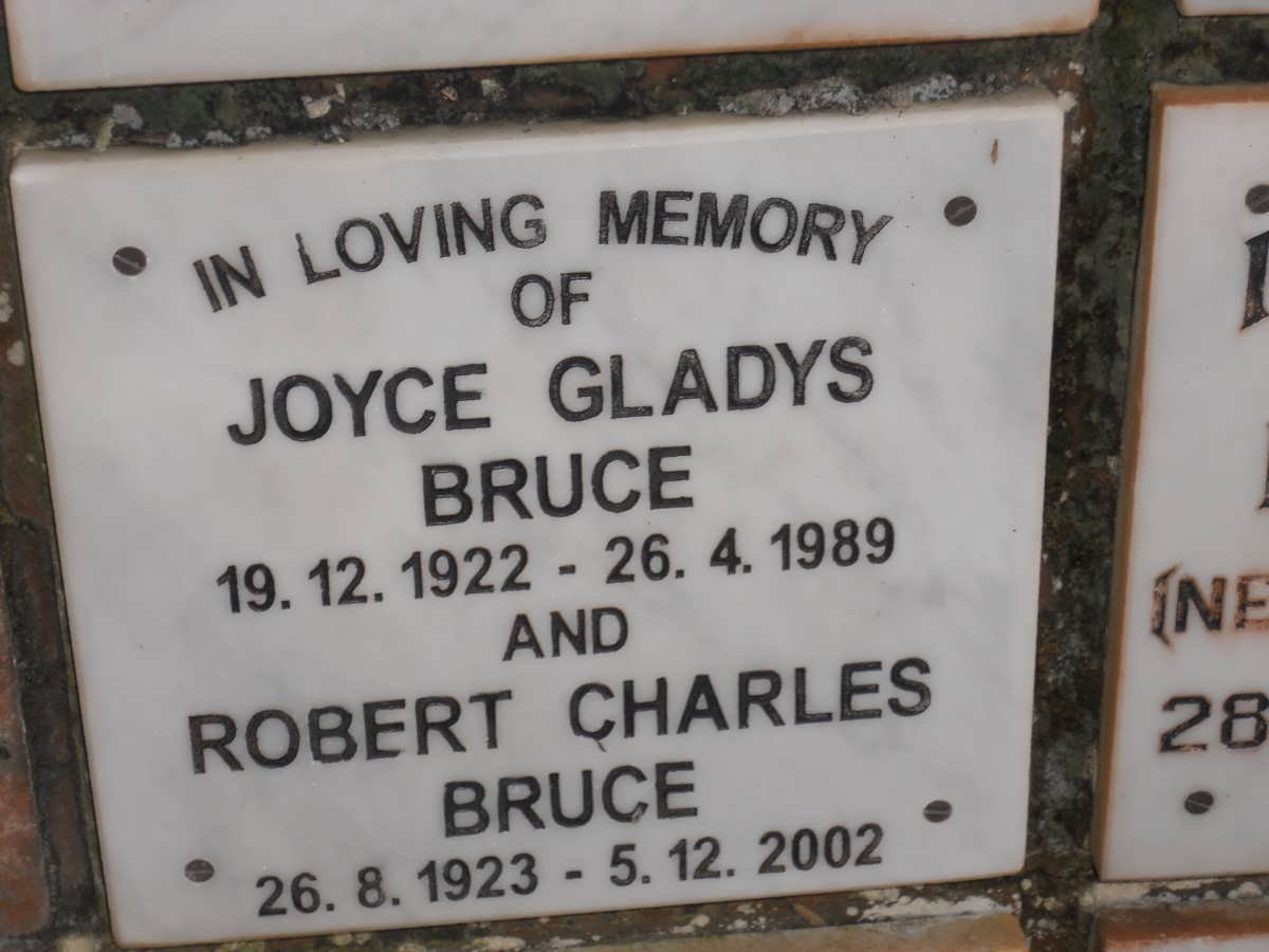 BRUCE Robert Charles 1923-2002 &amp; Joyce Gladys 1922-1989