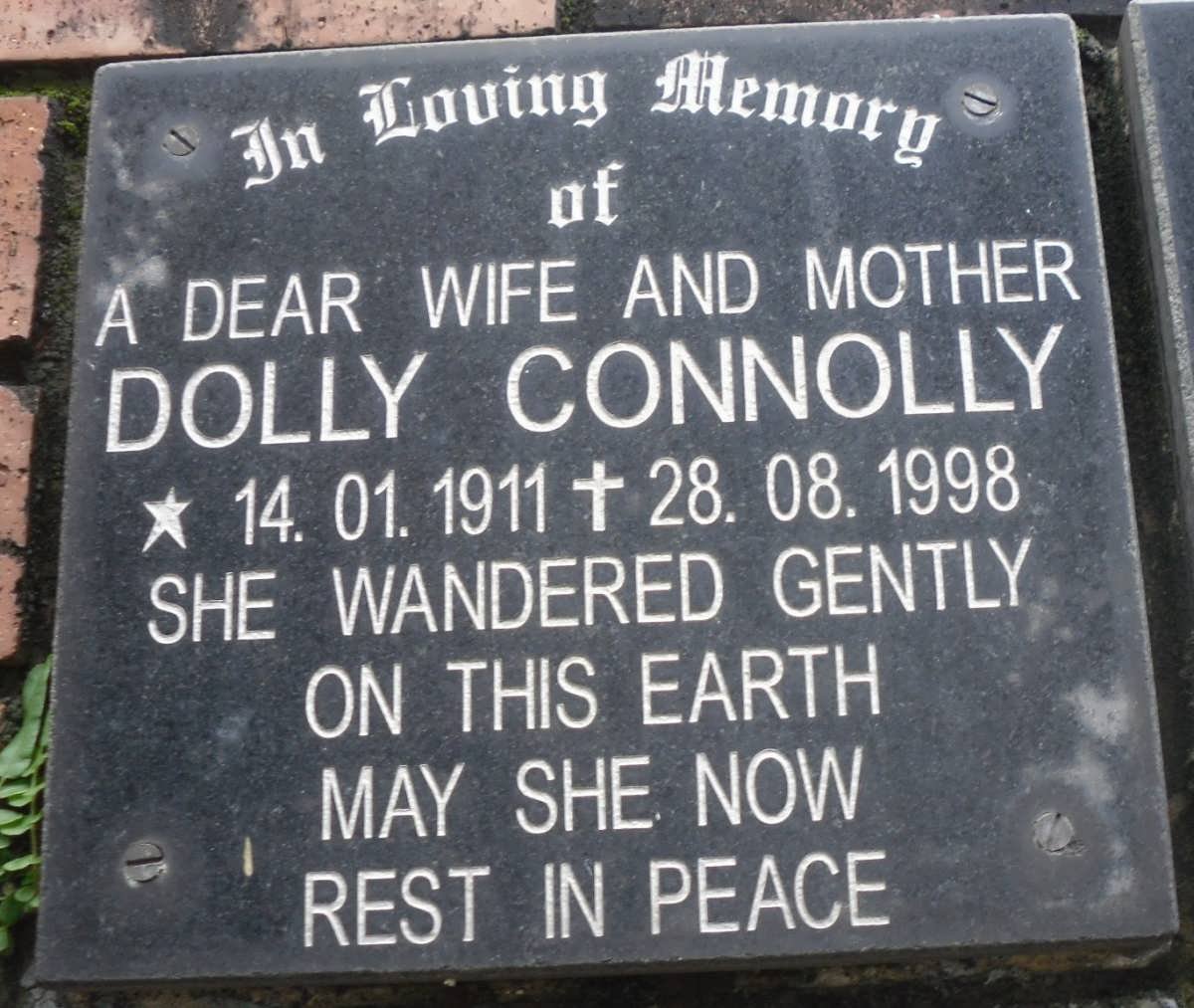 CONNOLLY Dolly 1911-1998
