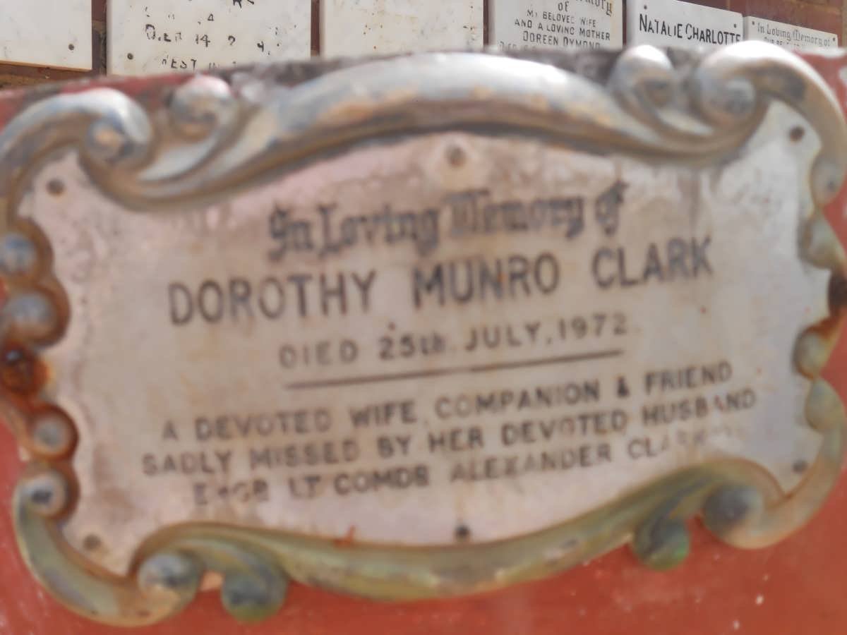 CLARK Dorothy Munro -1972