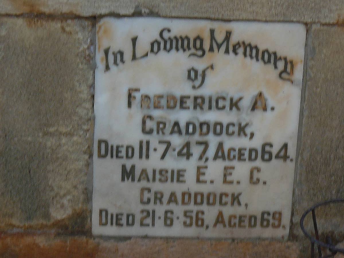 CRADDOCK Frederick A. -1947 &amp; Maisie E.E.C. -1956