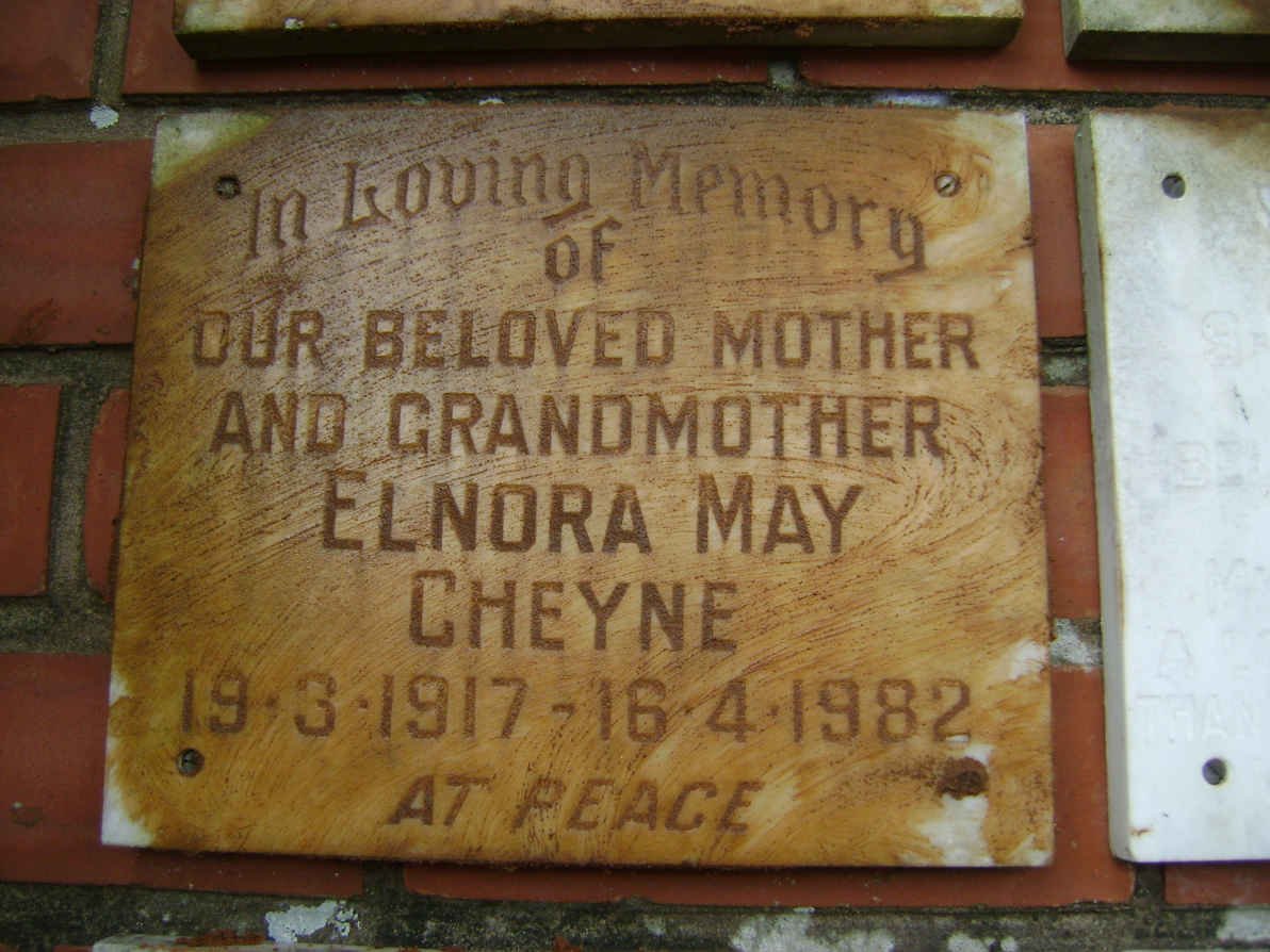 CHEYNE Elnora May 1917-1982