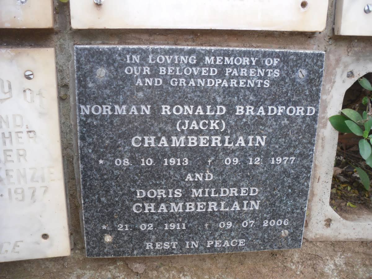 CHAMBERLAIN Norman Ronald Bradford 1913-1977 &amp; Doris Mildred 1911-2006