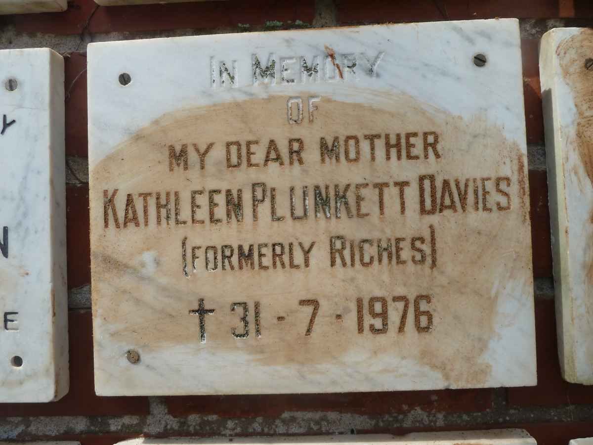 DAVIES Kathleen Plunkett formerly RICHES -1976