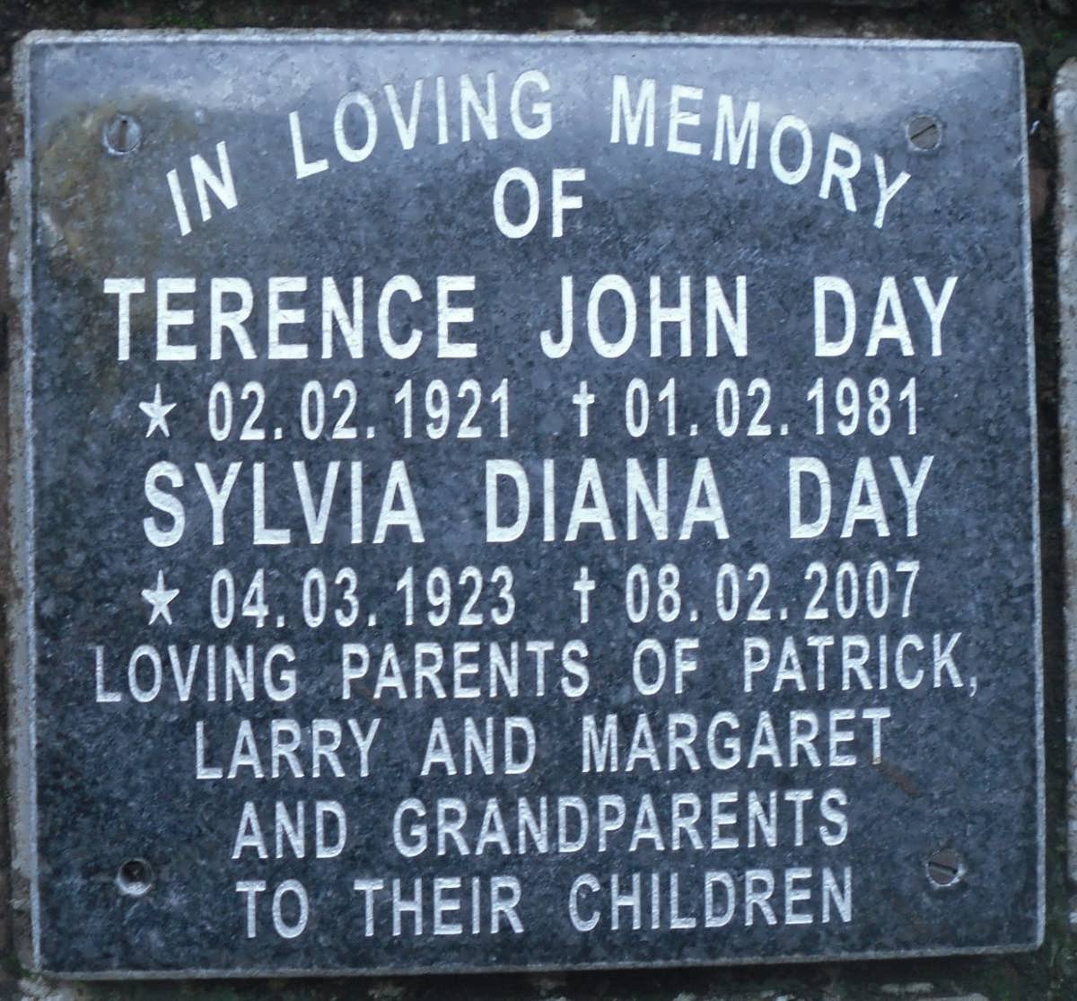 DAY Terence John 1921-1981 &amp; Sylvia Diana 1923-2007