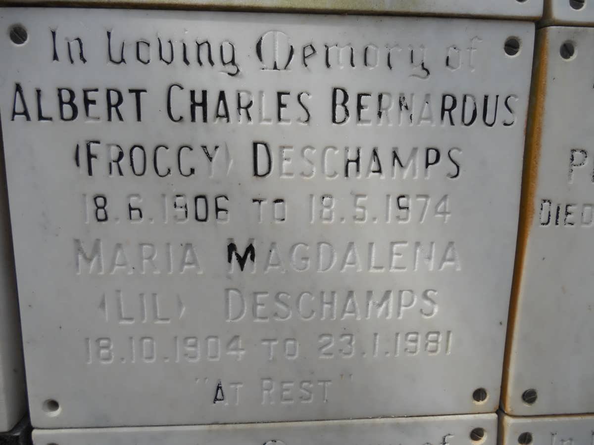 DESCHAMPS Albert Charles Bernardus 1906-1794 &amp; Maria Magdalena 1904-1981