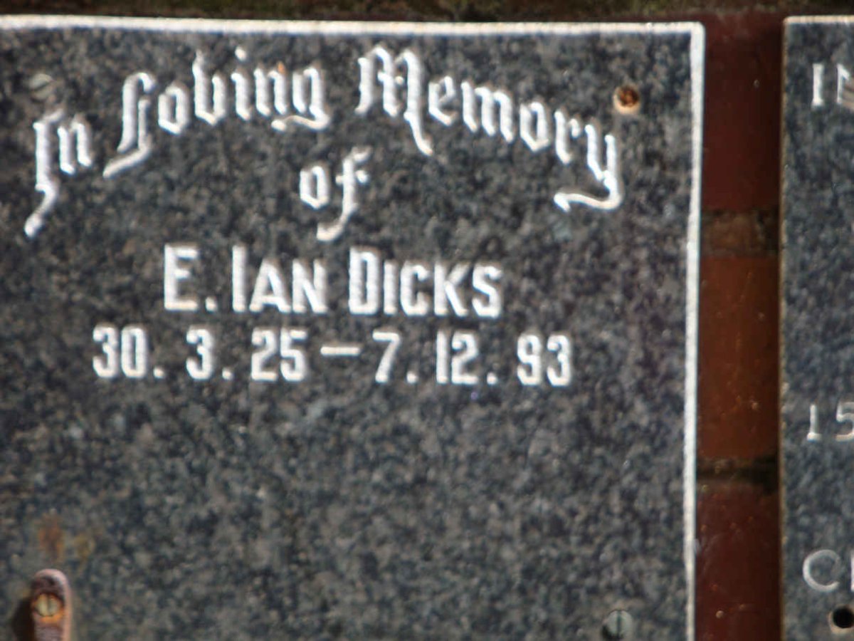 DICKS E. Ian 1925-1993