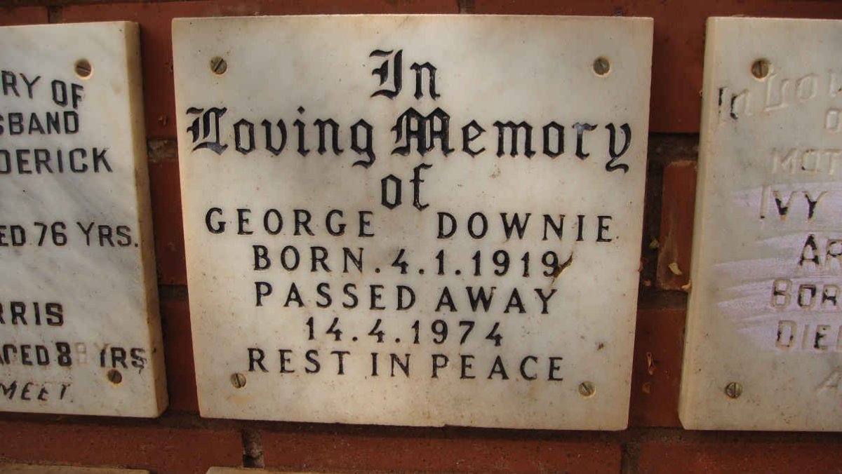 DOWNIE George 1919-1974