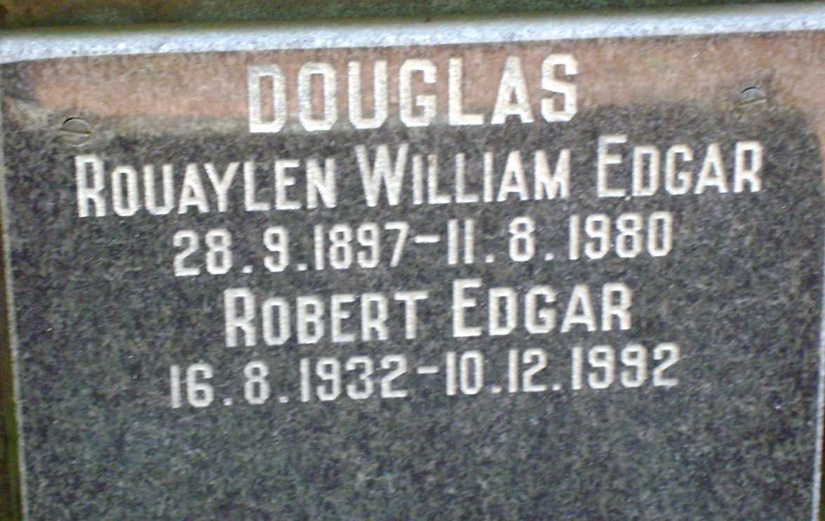 DOUGLAS Rouaylen William Edgar 1897-1980 :: DOUGLAS Robert Edgar 1932-1992