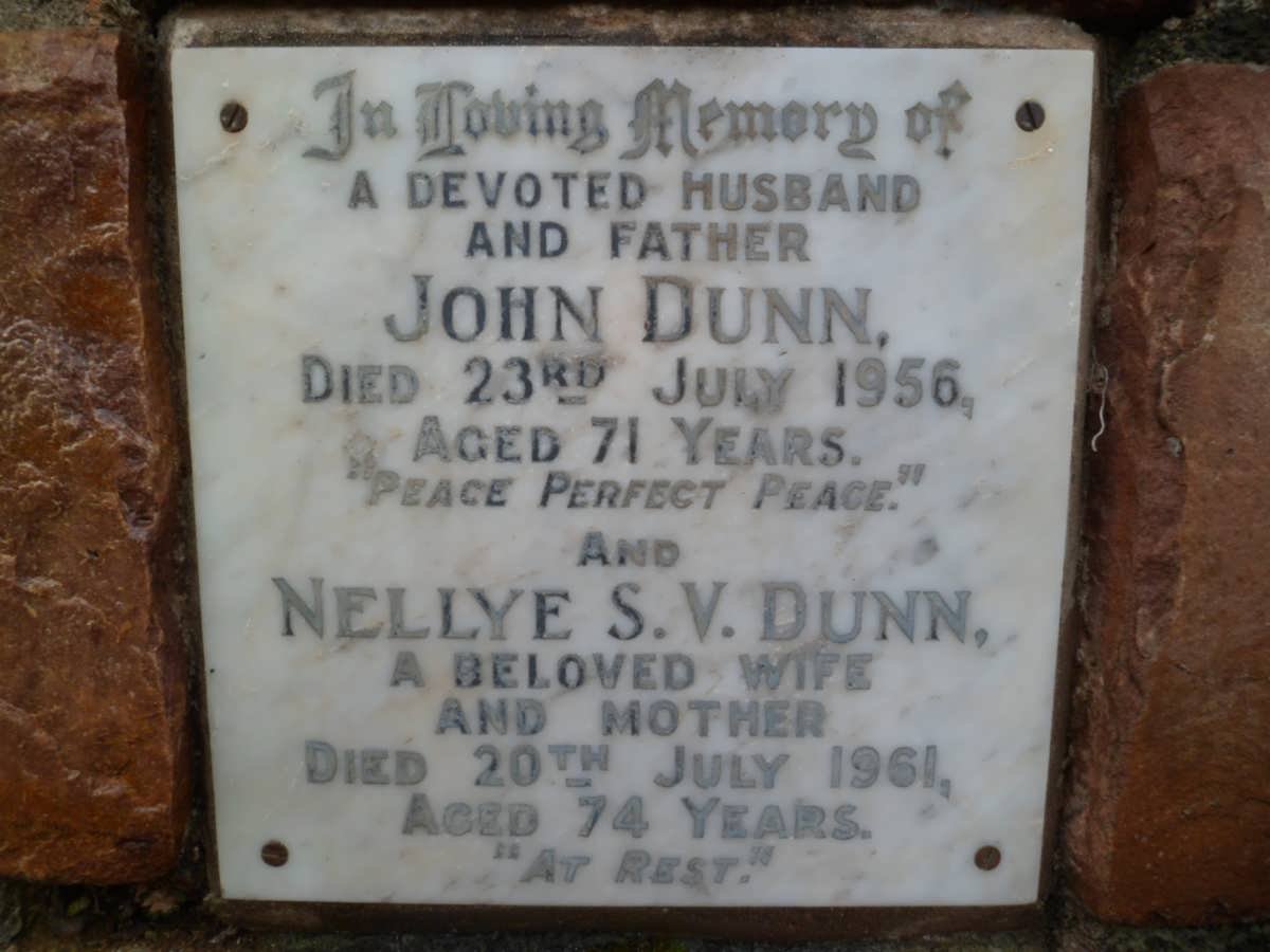 DUNN John -1956 &amp; Nellye S.V. -1961