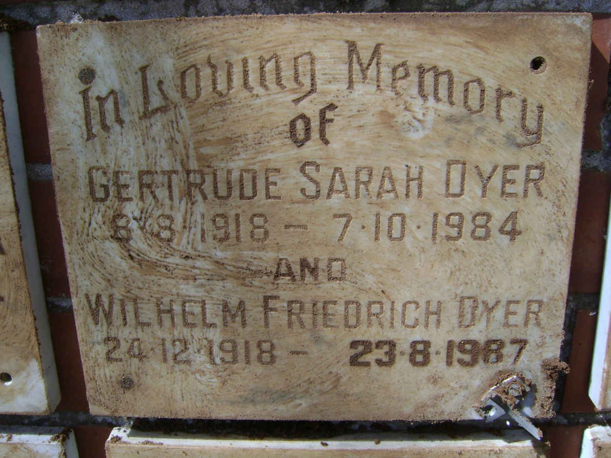 DYER Wilhelm Friedrich 1918-1987 &amp; Gertrude Sarah 1918-1984