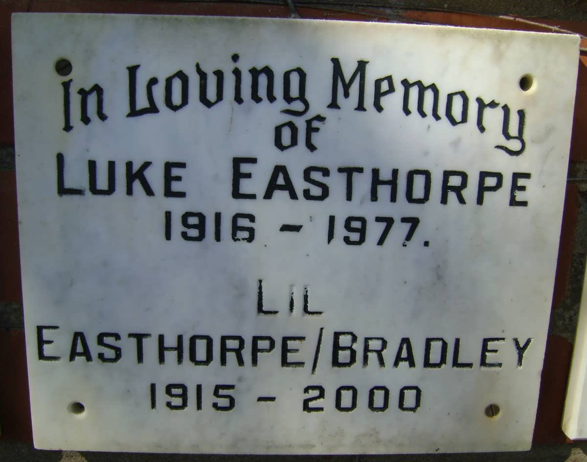 EASTHORPE Luke 1916-1977 &amp; Lil BRADLEY 1915-2000