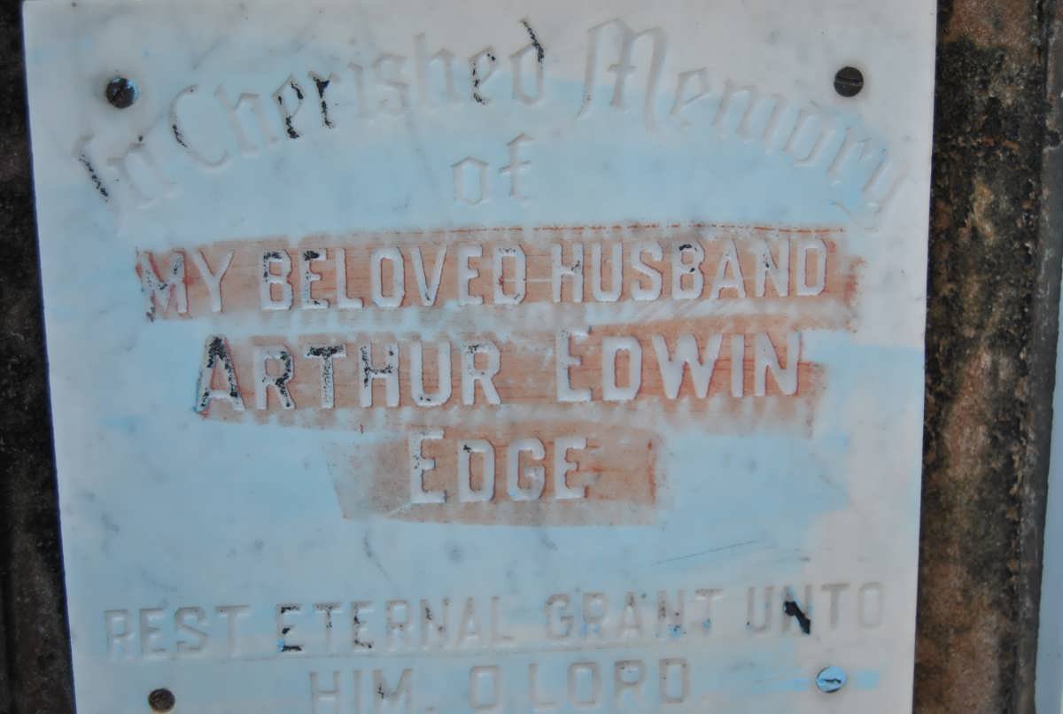 EDGE Arthur Edwin