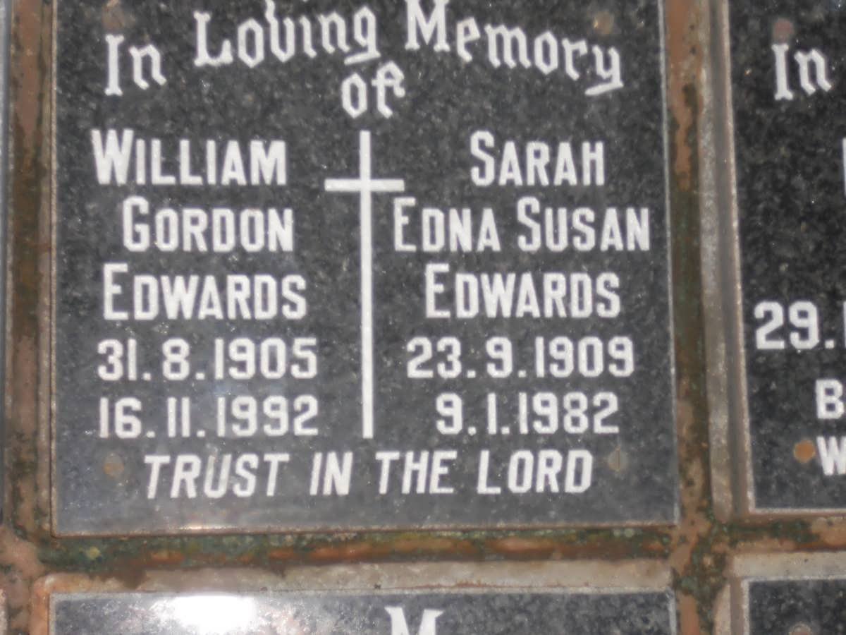 EDWARDS William Gordon 1905-1992 &amp; Sarah Edna Susan 1909-1982