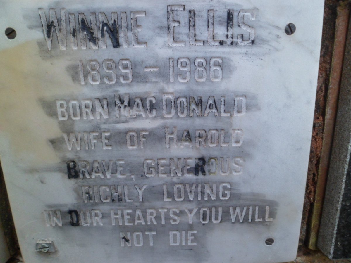 ELLIS Winnie nee MACDONALD 1899-1986