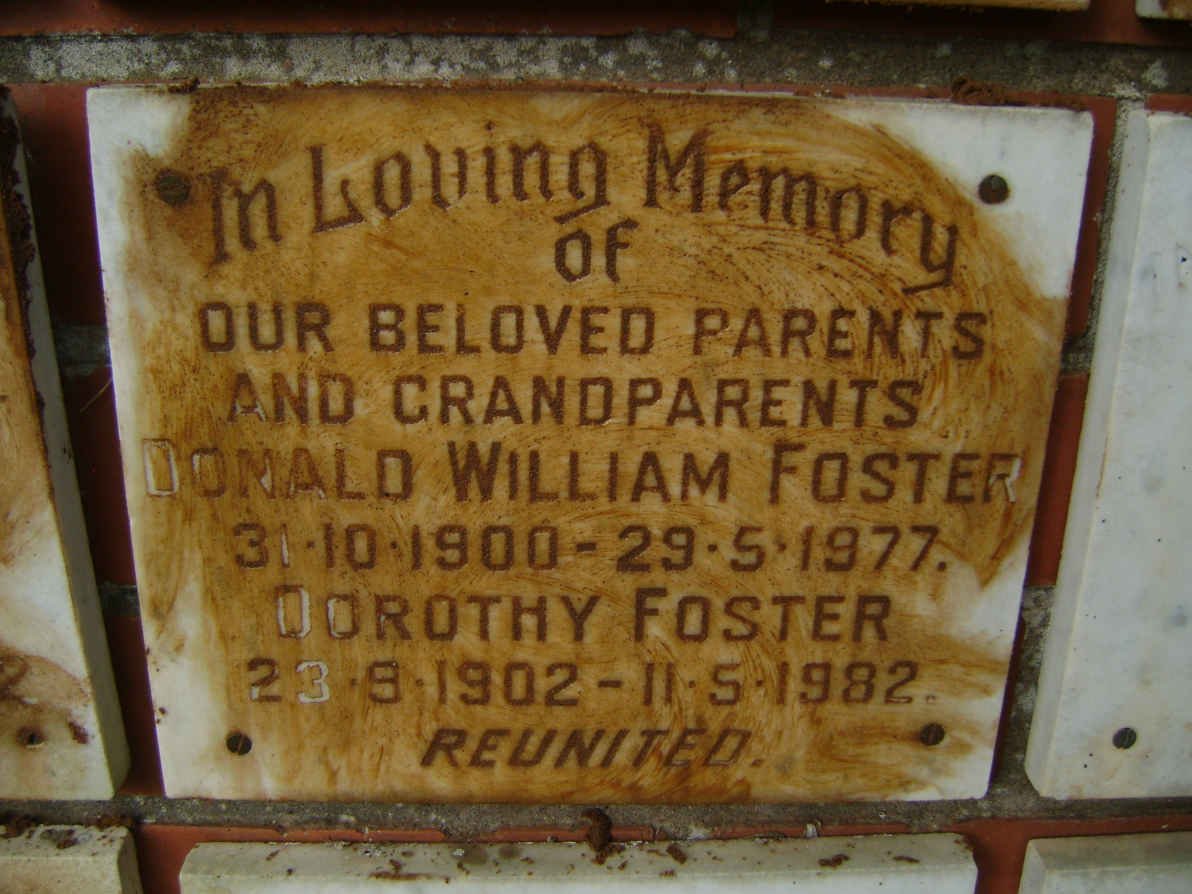 FOSTER Donald William 1900-1977 &amp; Dorothy 1902-1982