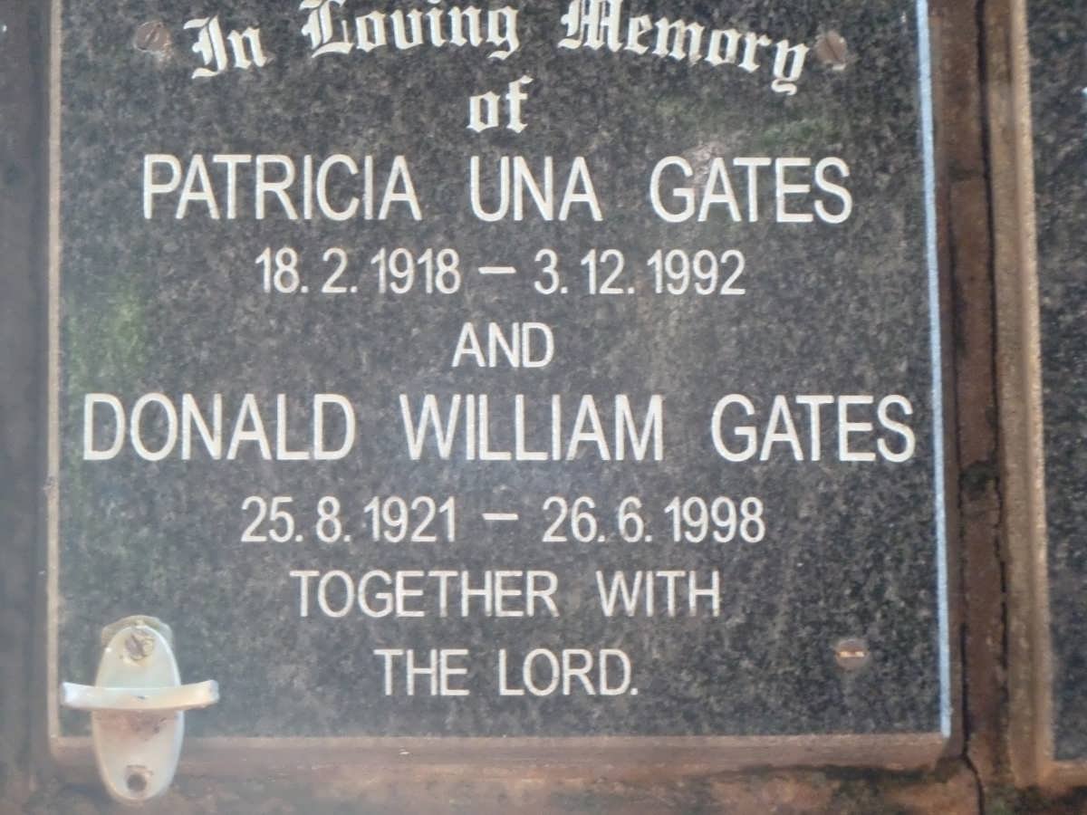 GATES Donald William 1921-1998 &amp; Patricia Una 1918-1992