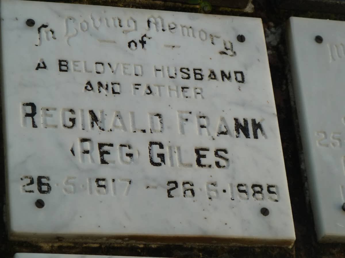 GILES Reginald Frank 1917-1989