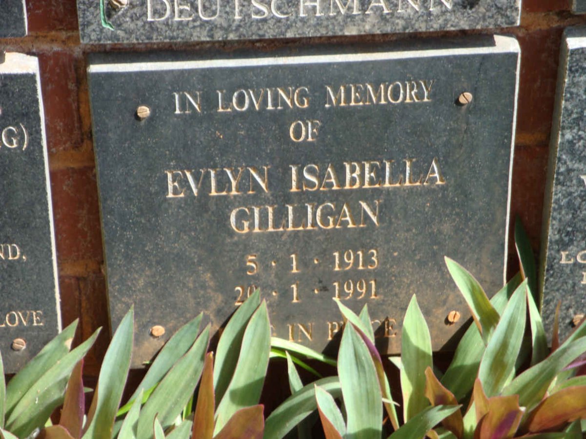 GILLIGAN Evlyn Isabella 1913-1991