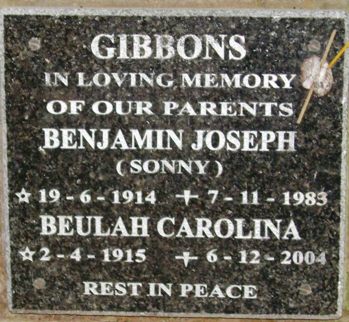 GIBBONS Benjamin Joseph 1914-1983 &amp; Beulah Carolina 1915-2004