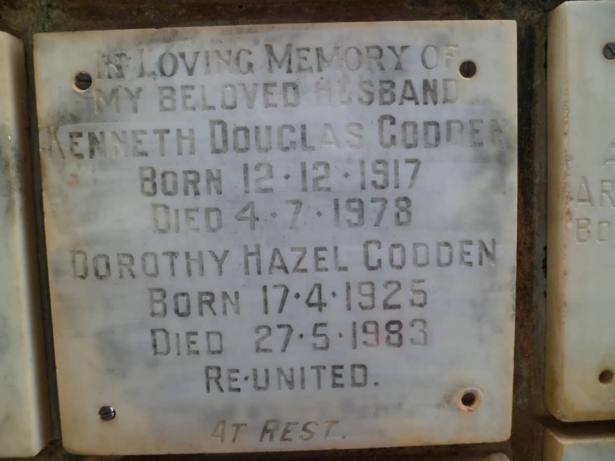 GODDEN Kenneth Douglas 1917-1978 &amp; Dorothy Hazel 1925-1983