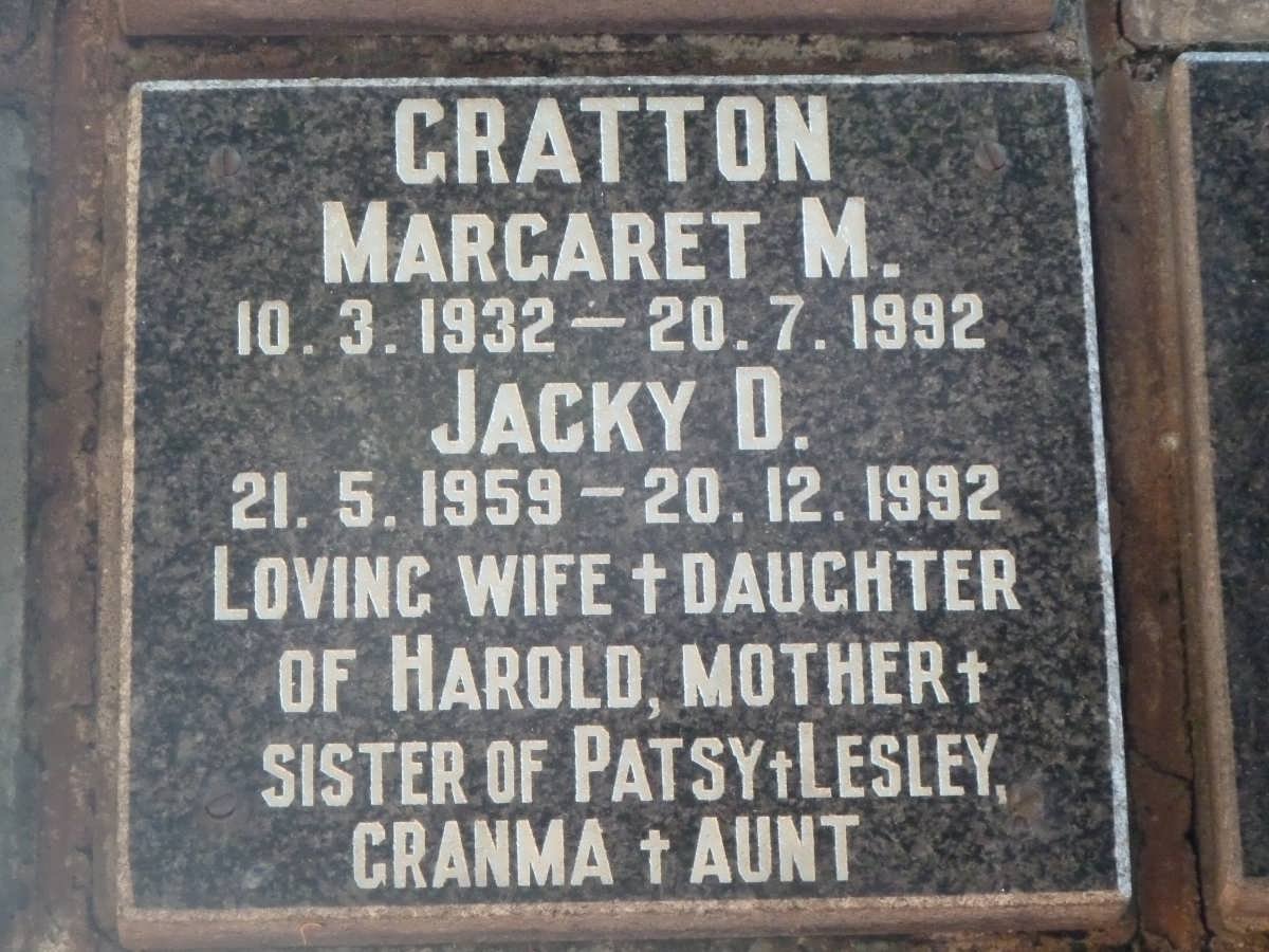 GRATTON Margaret M. 1932-1992 :: GRATTON Jacky D. 1959-1992