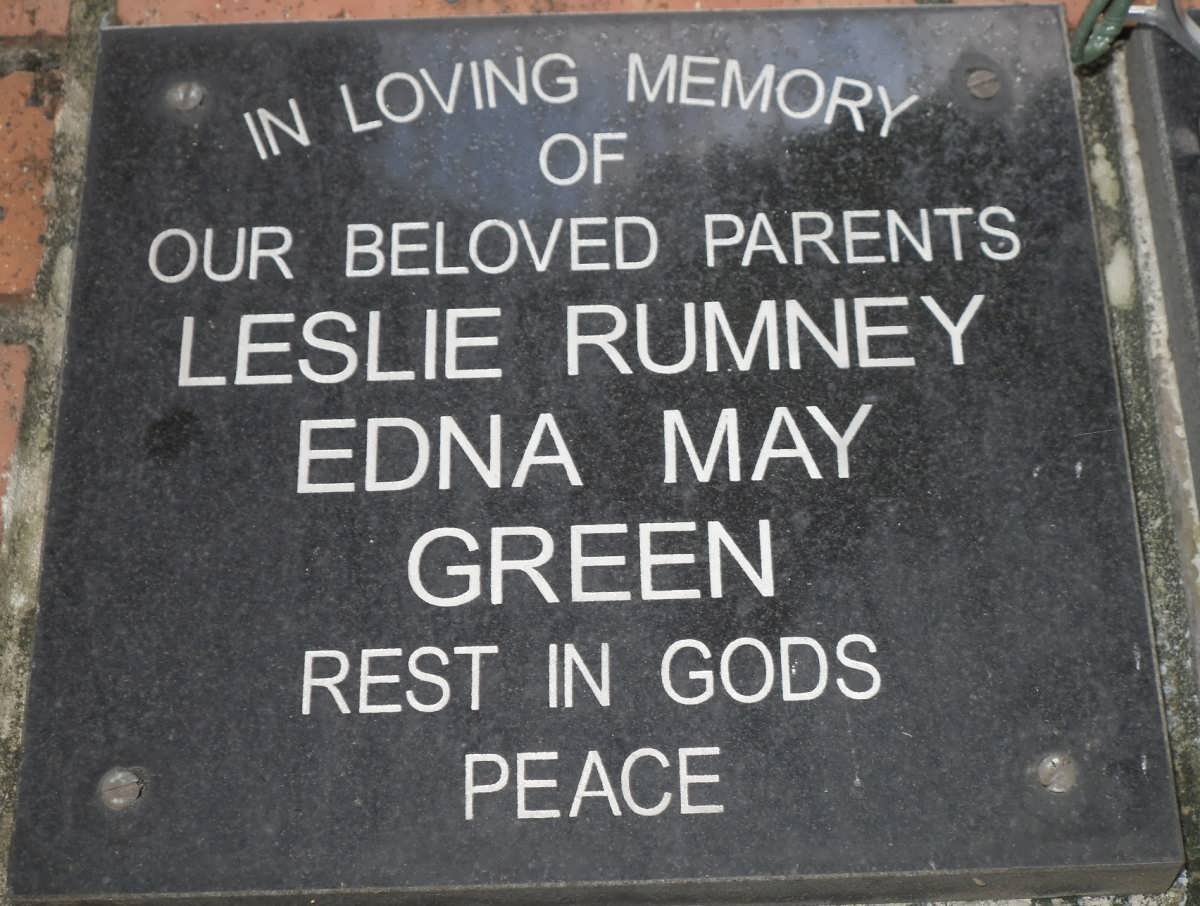GREEN Leslie Rumney &amp; Edna May