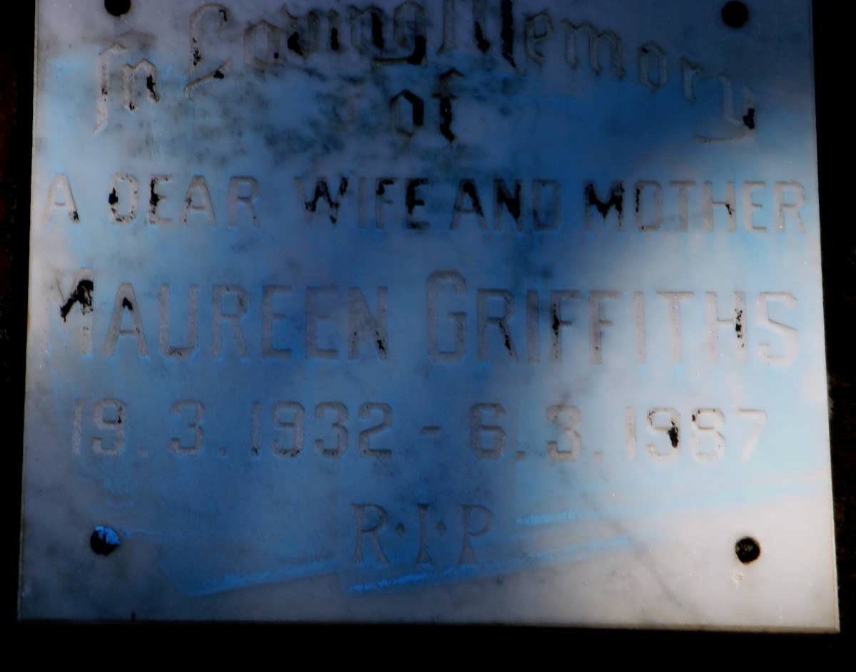 GRIFFITHS Maureen 1932-1987