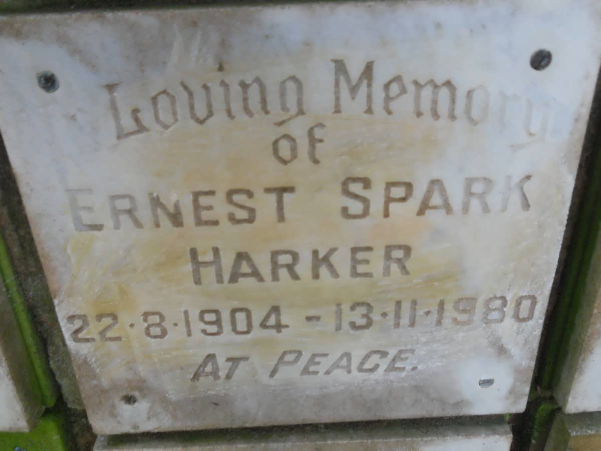 HARKER Ernest Spark 1904-1980