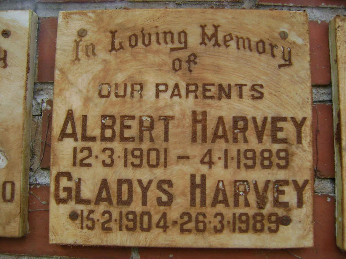 HARVEY Albert 1901-1989 &amp; Gladys 1904-1989