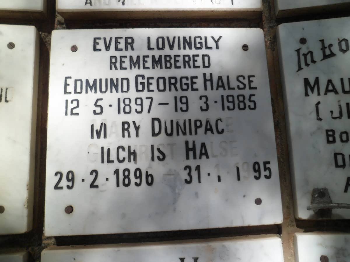 HALSE Edmund George 1897-1985 &amp; Mary Dunipace Gilchrist 1896-1995