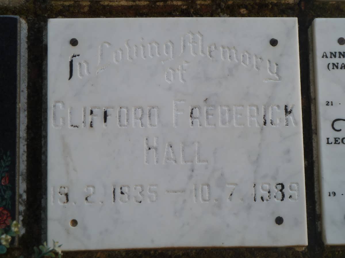 HALL Clifford Frederick 1935-1989