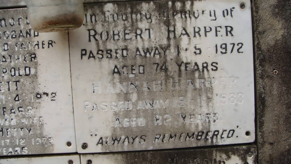 HARPER Robert -1972 &amp; Hannah -1983