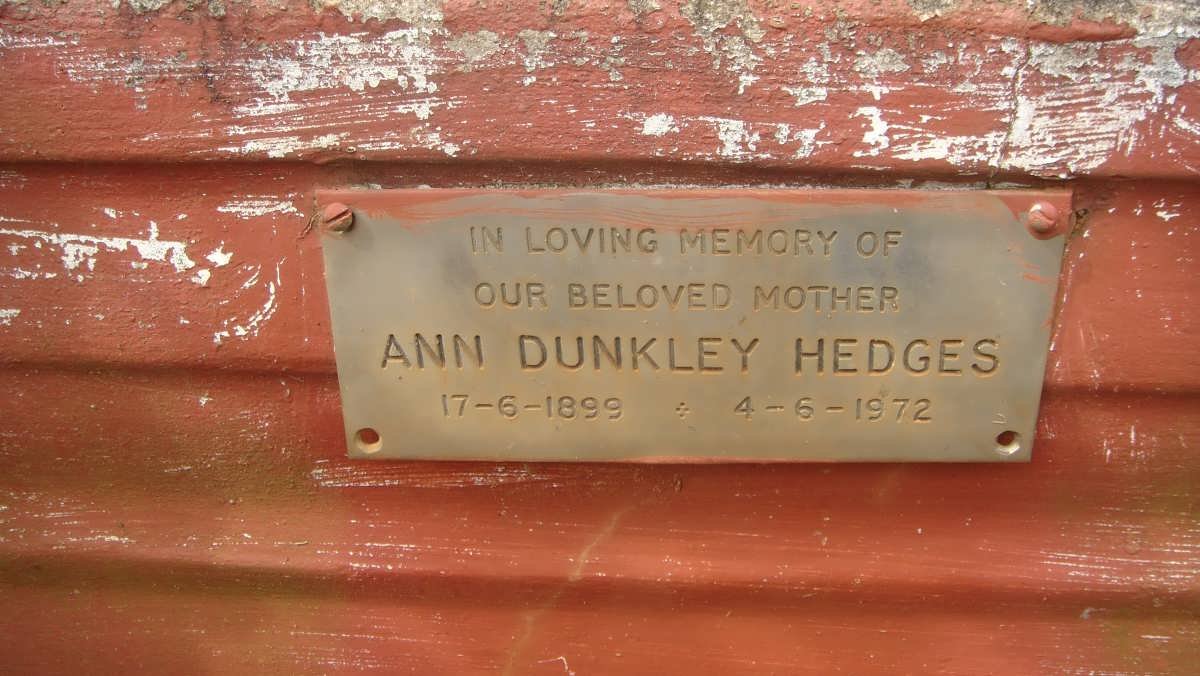 HEDGES Ann Dunkley 1899-1972