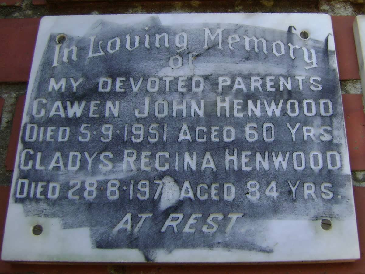 HENWOOD Gawen John -1951 &amp; Gladys Regina -1976