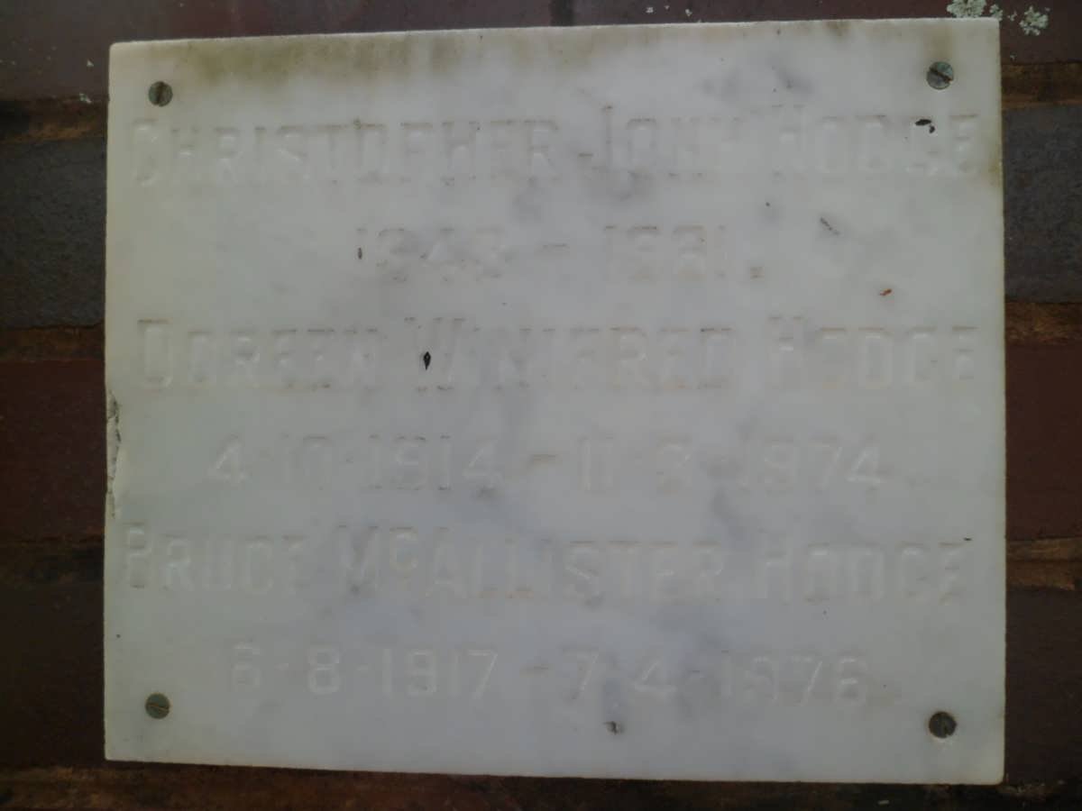 HODGE Bruce McAllister 1917-1976 &amp; Doreen Winifred 1914-1974
