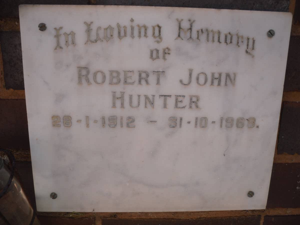 HUNTER Robert John 1912-1969