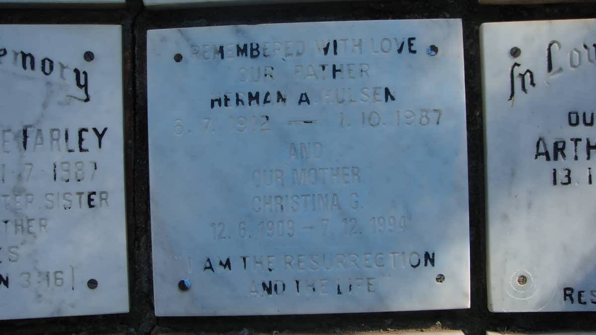 HULSEN Herman A. 1912-1987 &amp; Christina G. 1909-1994