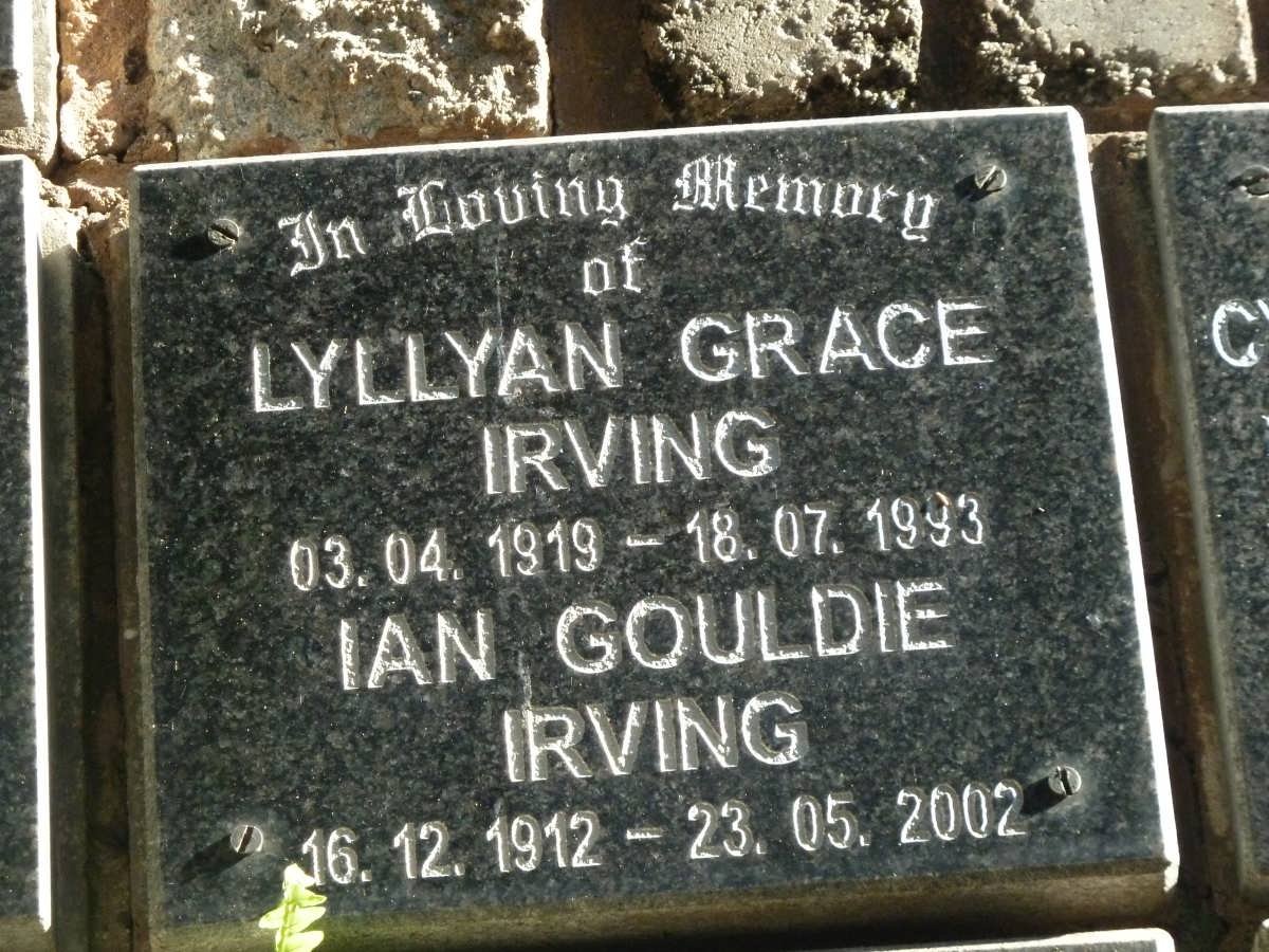 IRVING Ian Gouldie 1912-2002 &amp; Lyllyan Grace 1919-1993