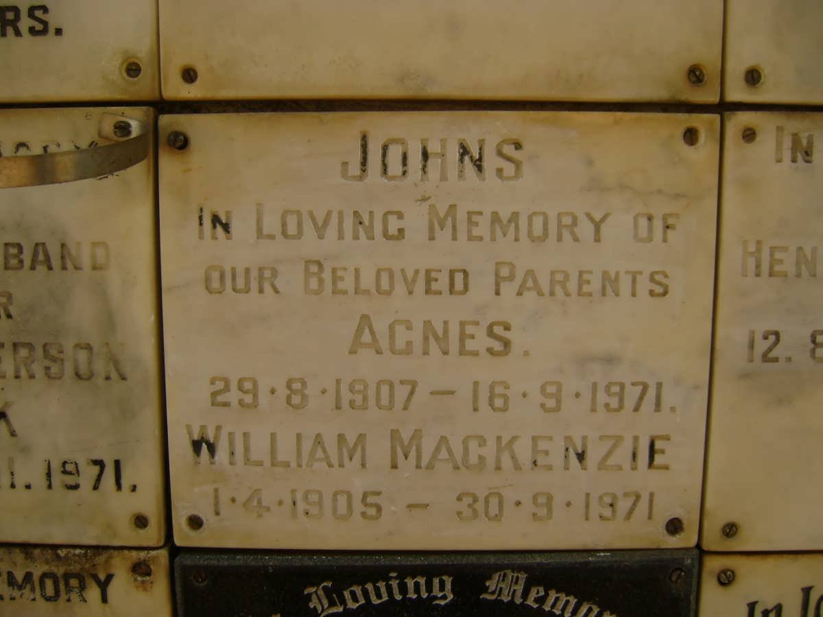 JOHNS William Mackenzie 1905-1971 &amp; Agnes 1907-1971